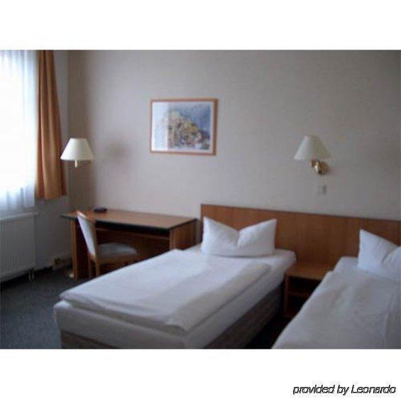 Hotel Kubrat An Der Spree Berlin Luaran gambar